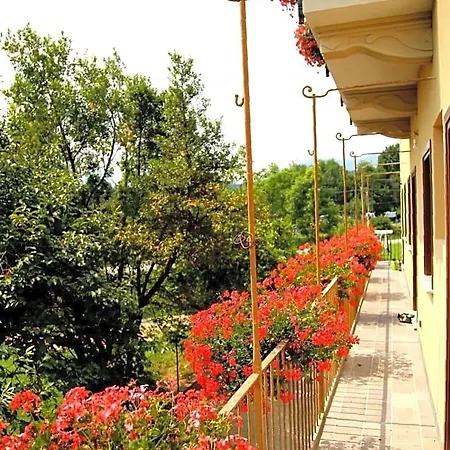 La Bella Dormiente Bed & Breakfast 3*